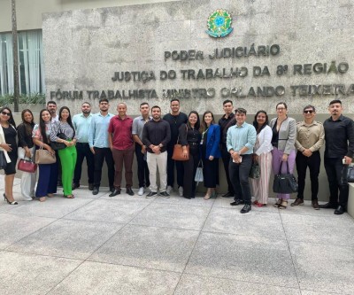 Acadêmicos do curso de Direito realizam visita guiada à Justiça do Trabalho da 8ª região Acadêmicos do curso de Direito realizam visita guiada à Justiça do Trabalho da 8ª região