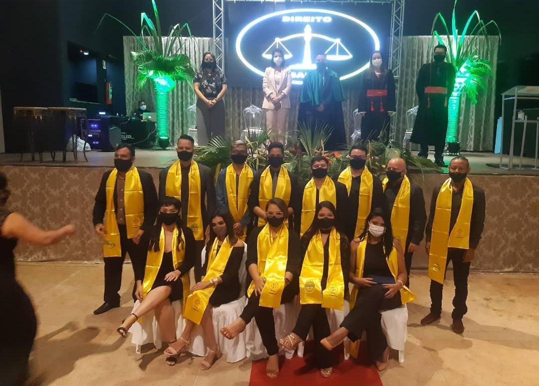 Curso de Direito da Esamaz Abaetetuba realiza Cerimônia de Outorga da Faixa aos acadêmicos da Instituição