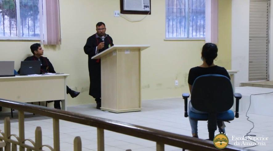 Acadêmicos do quarto período de Direito da Esamaz participam de Tibunal do Júri – Simulado