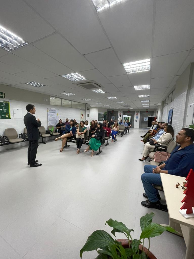 Acadêmicos do curso de Direito realizam visita guiada à Justiça do Trabalho da 8ª região